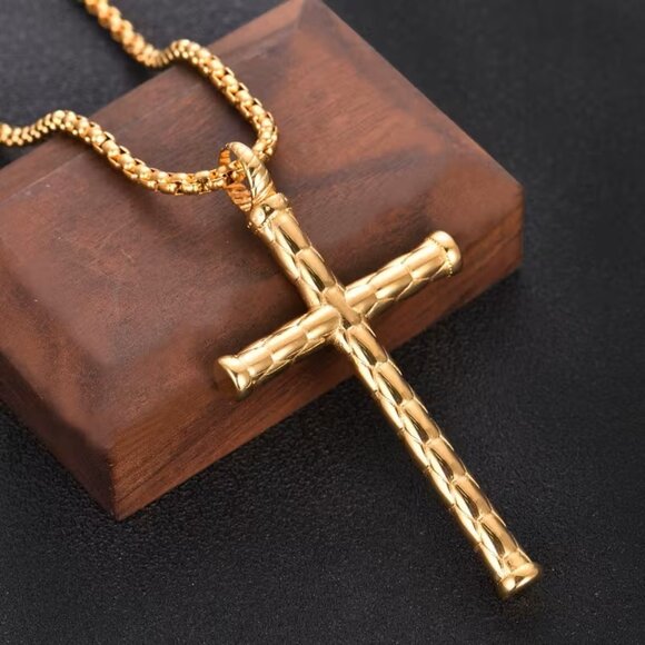 Gold Christian Rope Nail Cross Necklace Religious Pendant Faith Jewelry Gift - Picture 1 of 8
